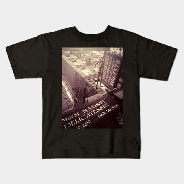 SoHo, Manhattan, NYC Kids T-Shirt by eleonoraingrid